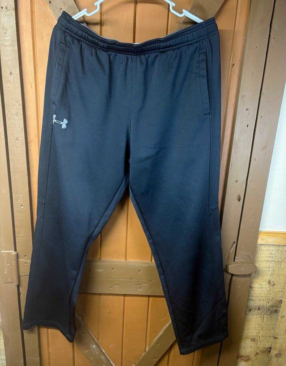 Under Armour ColdGear Men's Black Jogger Pants L Elastic Waist Pockets